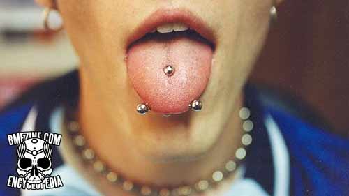 File:Horizontal Tongue Piercing-5.jpg