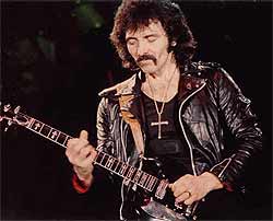 Tony Iommi-1.jpg
